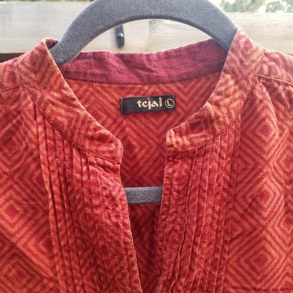 Tejal Cotton Blouse Button Placket Detail L - Picture 3 of 5